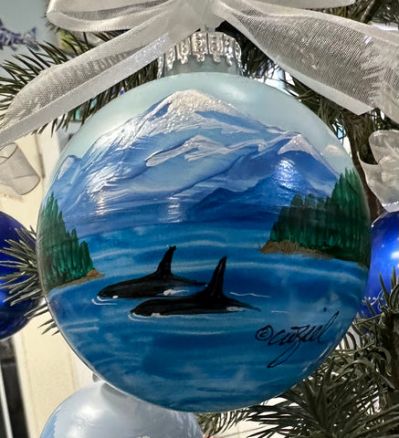 ORCA PASS ORNAMENT