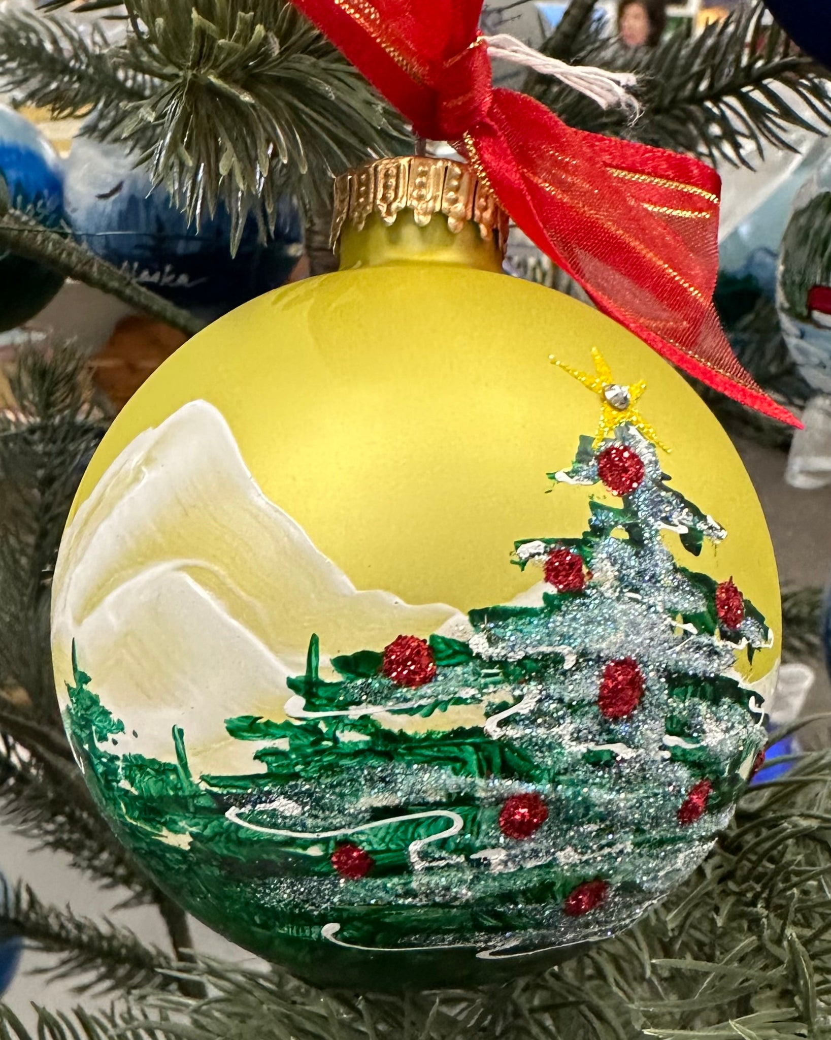 YELLOW CHRISTMAS STAR ORNAMENT